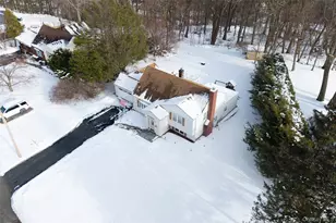 41 Foxhill Rd, Valhalla, NY 10595 - Photo 31