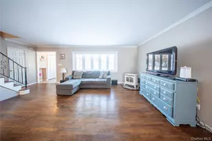 41 Foxhill Rd, Valhalla, NY 10595 - Photo 5