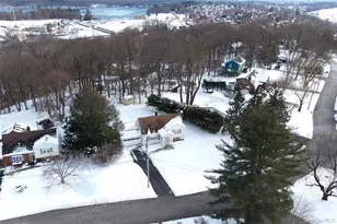 41 Foxhill Rd, Valhalla, NY 10595 - Photo 33