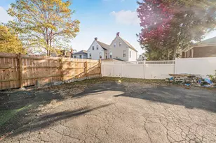 32 Glover Ave, Yonkers, NY 10704 - Photo 23