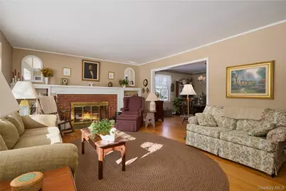 9 Rosalind Road, Poughkeepsie, NY 12601 - Photo 5