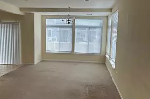 1-56 Sea Grass Ln, Arverne, NY 11692 - Photo 3