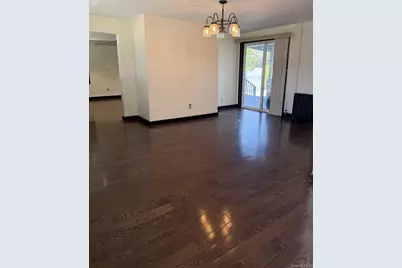 49 Forest Avenue, Valley Stream, NY 11581 - Photo 5