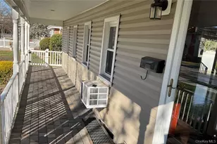 49 Forest Ave, Valley Stream, NY 11581 - Photo 15