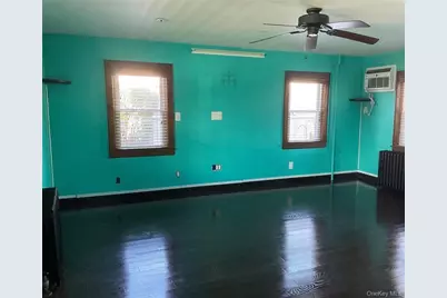 49 Forest Avenue, Valley Stream, NY 11581 - Photo 7