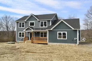 8 Black Gum Ct, Newburgh, NY 12550 - Photo 3