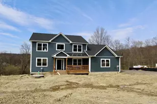 8 Black Gum Ct, Newburgh, NY 12550 - Photo 5