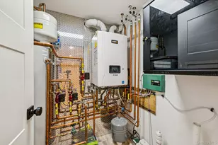 149 Harding St, Massapequa Park, NY 11762 - Photo 39