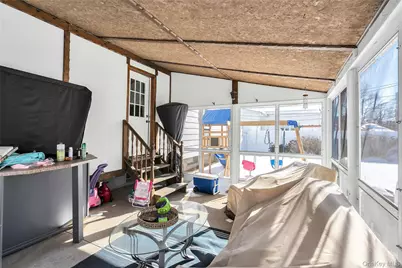 53 Calvert Avenue, Commack, NY 11725 - Photo 21