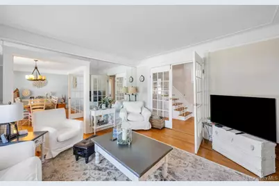 218 Woodlawn Road, West Hempstead, NY 11552 - Photo 7