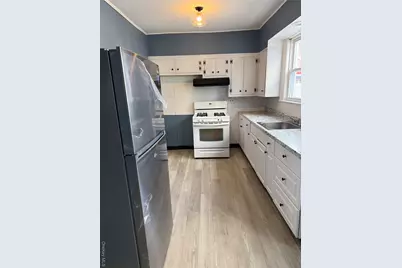 31 Lafayette Avenue, Hempstead, NY 11550 - Photo 3