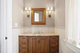 30 Forest Dr, Sands Point, NY 11050 - Photo 13