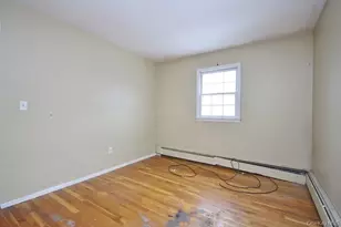 887 Stockton Rd, Valley Cottage, NY 10989 - Photo 17