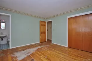 887 Stockton Rd, Valley Cottage, NY 10989 - Photo 15