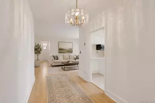 4 Bryant Crescent, White Plains, NY 10605 - Photo 3