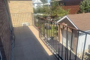 61-31 136th St, Flushing, NY 11367 - Photo 7