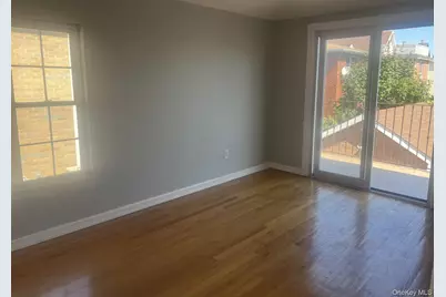 61-31 136th Street, Flushing, NY 11367 - Photo 5