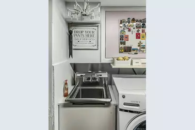 116 Woods Avenue, Malverne, NY 11565 - Photo 23