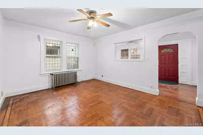 4326 Boyd Avenue, Bronx, NY 10466 - Photo 7