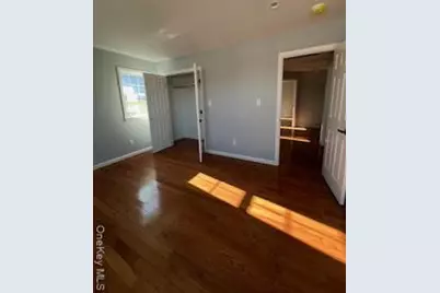 403 S Bayview Avenue, Freeport, NY 11520 - Photo 37