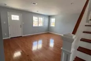 403 S Bayview Ave, Freeport, NY 11520 - Photo 9