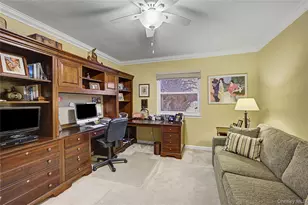 84 Aspen Dr W, Woodbury, NY 11797 - Photo 27