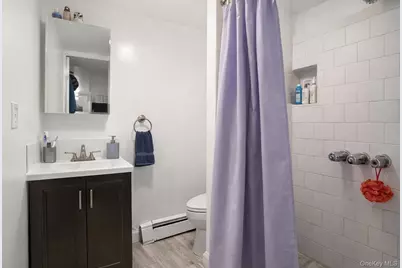 4088 Grace Avenue, Bronx, NY 10466 - Photo 17