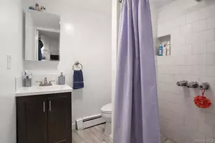 4088 Grace Ave, Bronx, NY 10466 - Photo 17