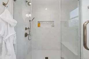 1732 Princeton Dr W, Wantagh, NY 11793 - Photo 33