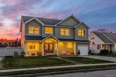 1732 Princeton Drive W, Wantagh, NY 11793 - Photo 3