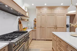 1732 Princeton Dr W, Wantagh, NY 11793 - Photo 13