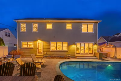 1732 Princeton Drive W, Wantagh, NY 11793 - Photo 45