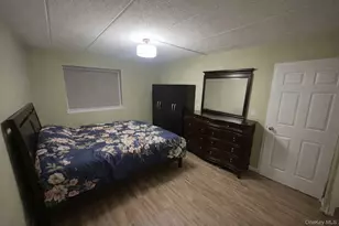 61-12 69th St, Middle Village, NY 11379 - Photo 17