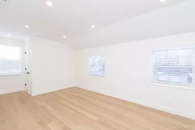 28 Locust, Bayport, NY 11705 - Photo 17