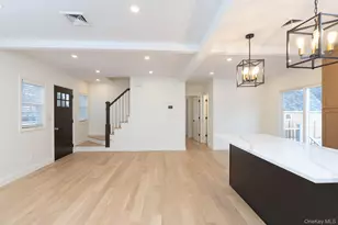 28 Locust, Bayport, NY 11705 - Photo 7