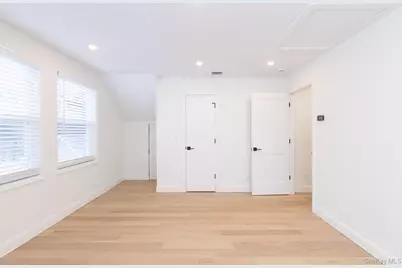 28 Locust, Bayport, NY 11705 - Photo 15