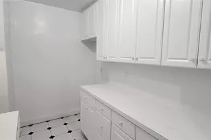 63-61 Yellowstone Blvd, Forest Hills, NY 11375 - Photo 5