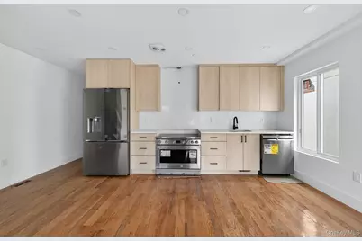 2215 Seymour Avenue, Bronx, NY 10469 - Photo 3