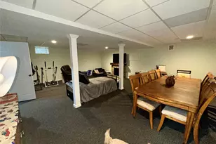 121 Wildwood Cir, Holtsville, NY 11742 - Photo 17