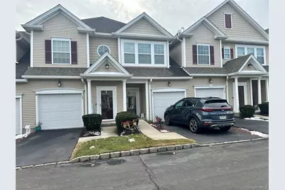 121 Wildwood Circle, Holtsville, NY 11742 - Photo 1