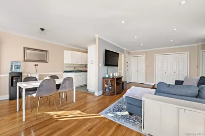 5730 Mosholu Avenue #4F, Bronx, NY 10471 - Photo 13