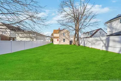 46 Peters Avenue, Hempstead, NY 11550 - Photo 3