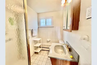 366 Carvel Avenue, Cedarhurst, NY 11516 - Photo 13