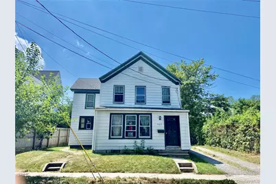 427 4th Street, Greenport, NY 11944 - Photo 1