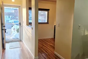 199 Pointe Cir N, Coram, NY 11727 - Photo 27