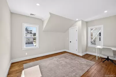 11 Roselle Avenue, Pleasantville, NY 10570 - Photo 21