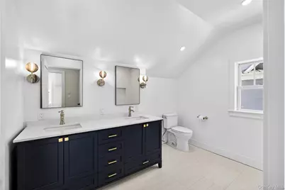 11 Roselle Avenue, Pleasantville, NY 10570 - Photo 17