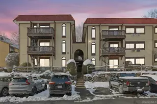 18 Granada Crescent, White Plains, NY 10603 - Photo 15