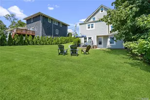 3 Pine St, Glen Head, NY 11545 - Photo 5