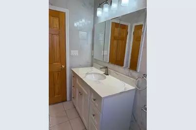 166-19 25th Avenue #2nd fl, Whitestone, NY 11357 - Photo 7